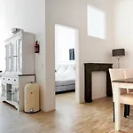 Apartmán Sc 04 By Rockchair L Superhost Status L 4 Bedrooms Boxspringbeds 2 Bathrooms Balcony Elevator - Cozy Family & Business Flair Welcomes You!