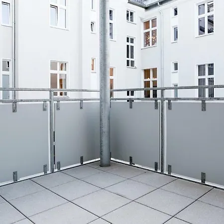 Sc 04 By Rockchair L Superhost Status L 4 Bedrooms Boxspringbeds 2 Bathrooms Balcony Elevator - Cozy Family & Business Flair Welcomes You! Apartmán Berlín